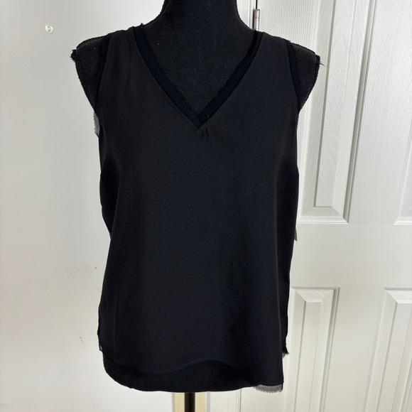 Halogen Black Sleeveless V-Neck Tank Top Layering Casual Blouse Size Small New - Picture 1 of 8